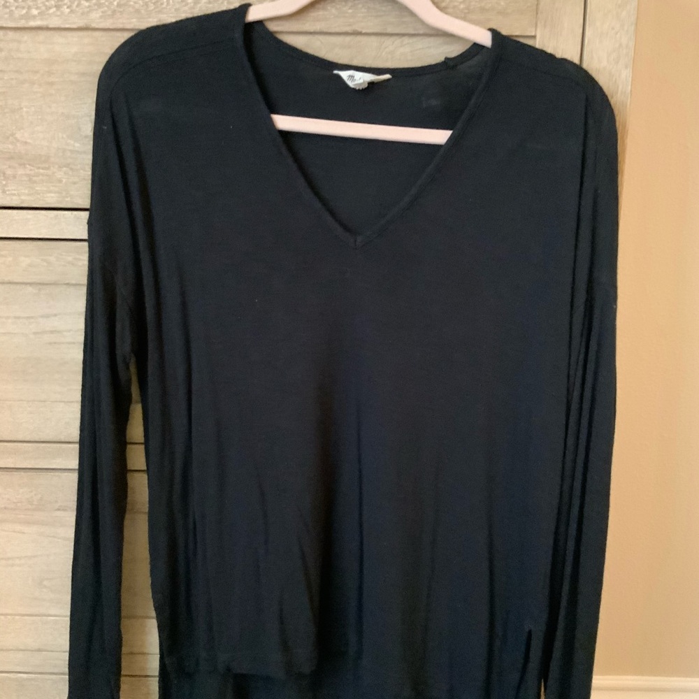 Madewell Simple black tee